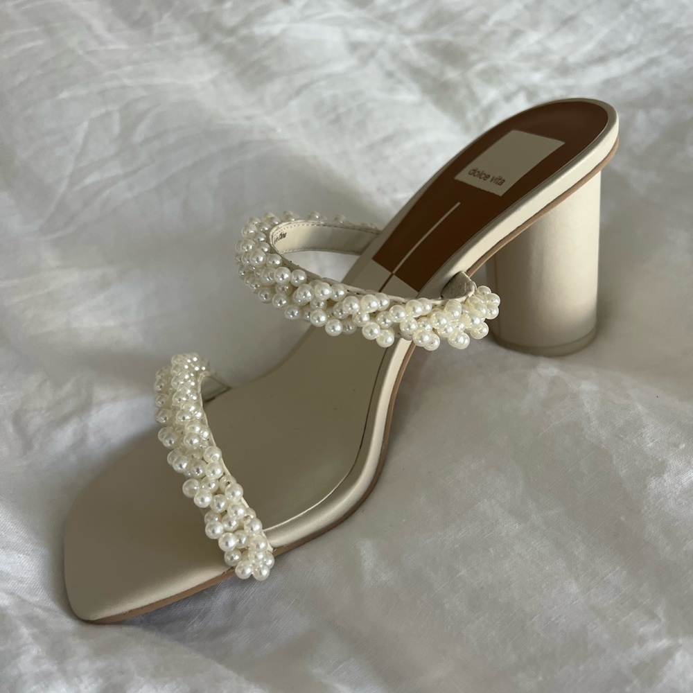 Dolce Vita Noel Heels! Size 8, never worn before.